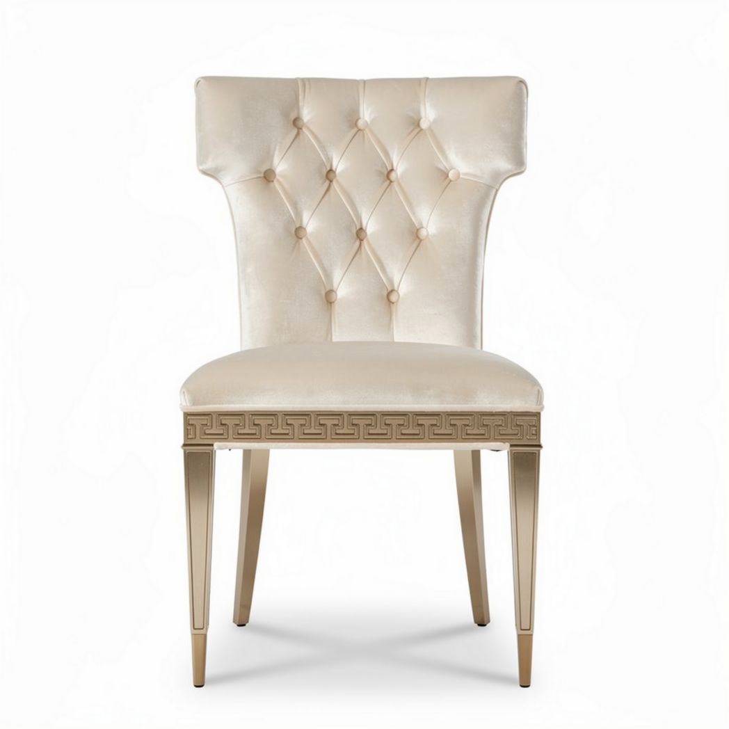 Tufted velvet dining chair with gold accents and modern design 45 x 45 x 90cm